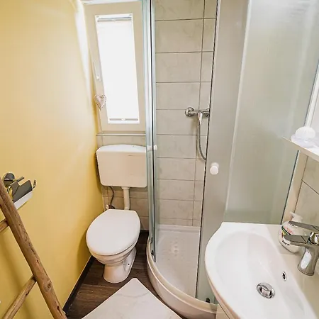 Mobile Gotar Počitniška hiša *